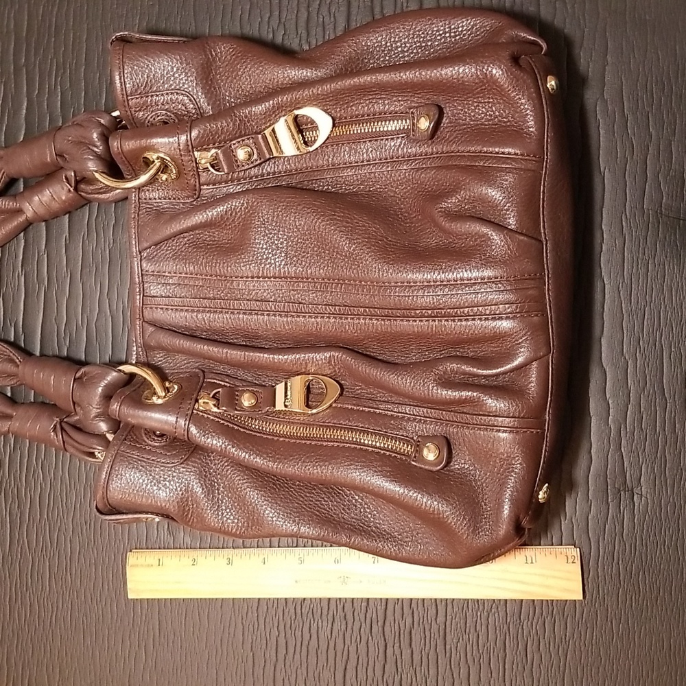B. Makowsky Leather shoulder bag - Picture 8 of 9